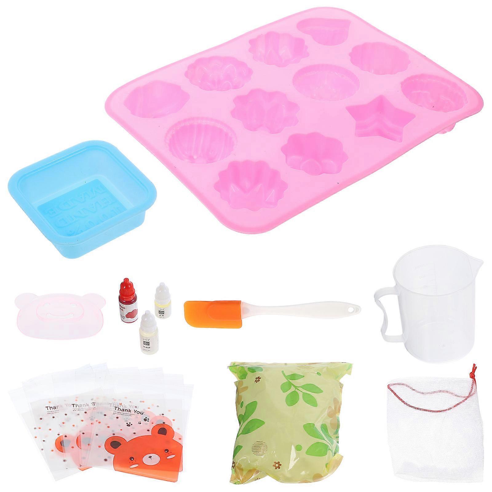 Handmade Soap Making Kit for Beginners – Complete DIY Supplies with Soap Base, Pigments & Tools for Home Crafting and Creative Projects – Ideal Gift