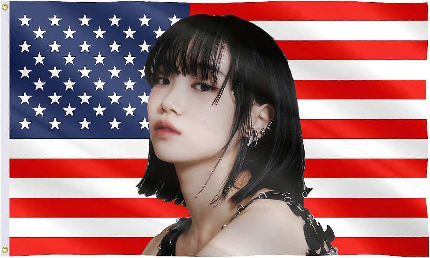 Kim Chaewone USA Flag UU 0411