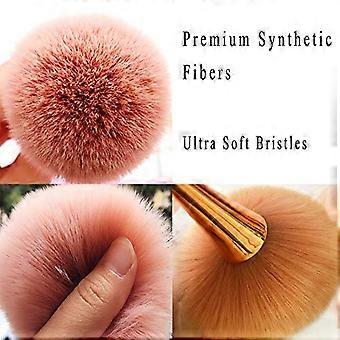 Super Large Mineral Powder Brush – Soft Fluffy Kabuki Makeup Brush for Face Powder, Ideal for Mineral Makeup and Blending
