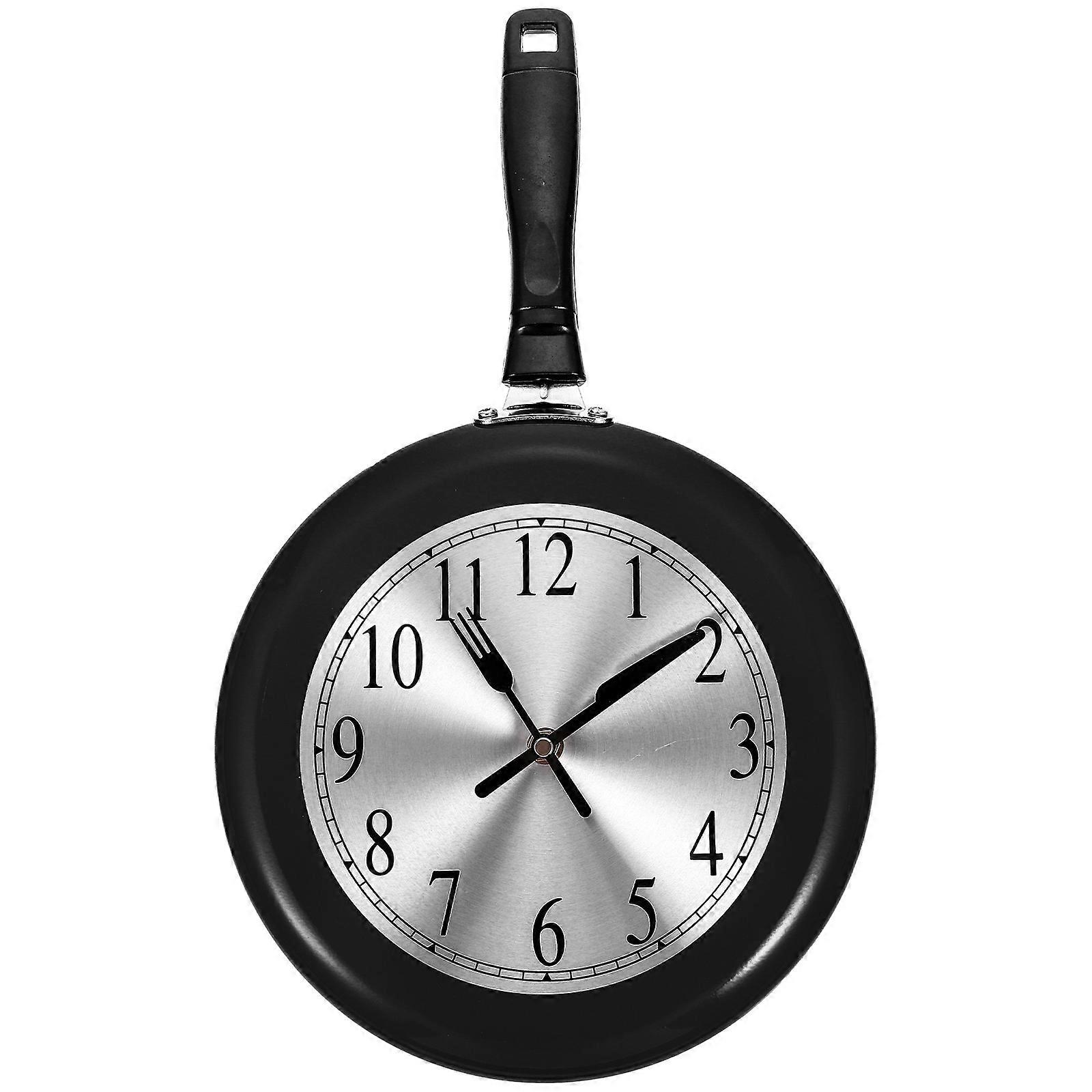 Frying Pan Shape Creative Wall Clock for Living Room Bedroom Office Rustic Kitchen Home Decor Idea