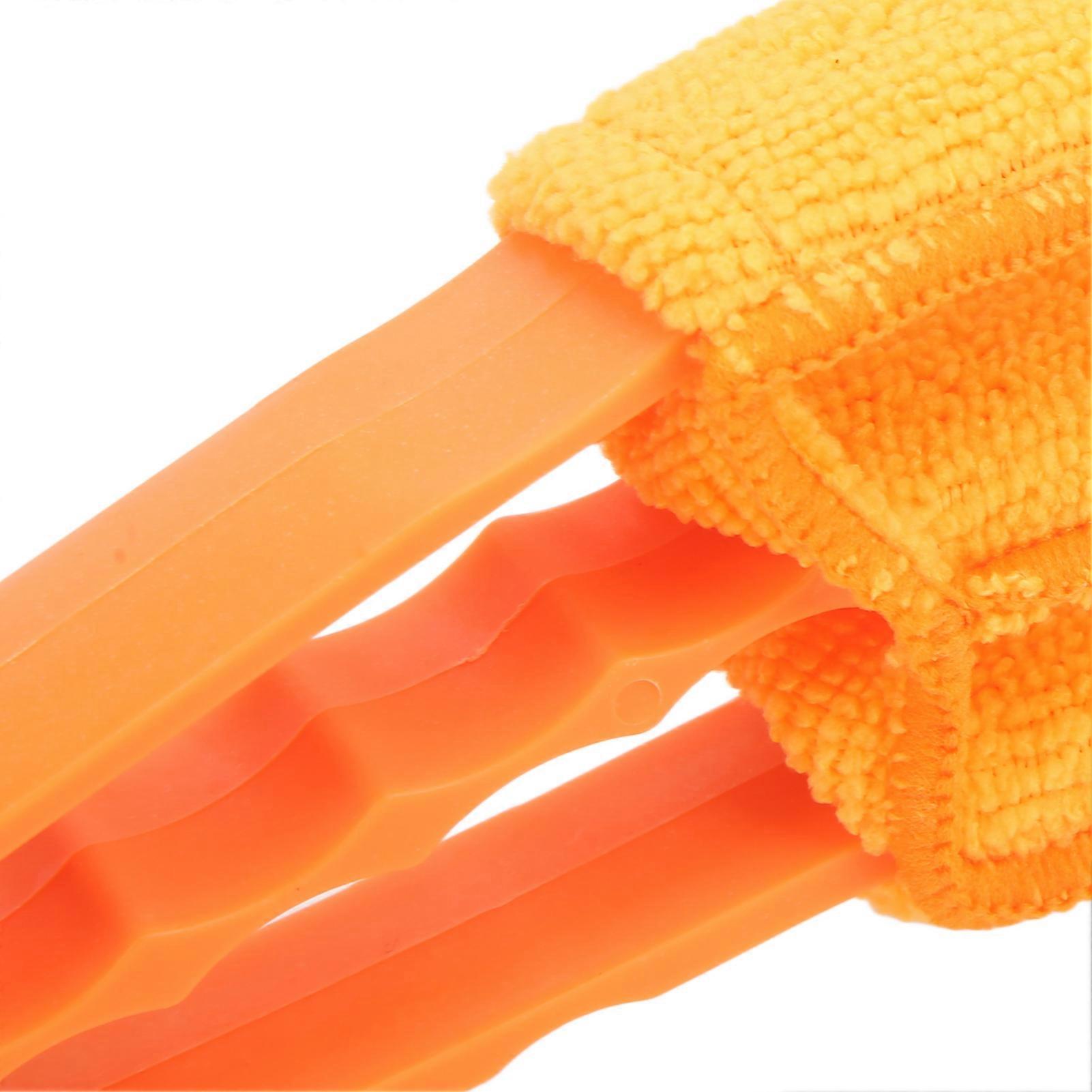 Car Air Vent Duster Multipurpose Cleaning Microfiber Cloth Tool for Window Leaves Blinds Shutter FanGreen