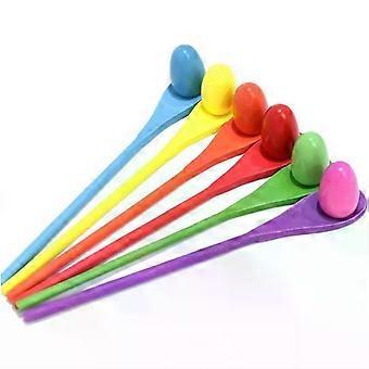Gioco della corsa con l'uovo e il cucchiaio, strumento in legno per l'equilibrio.