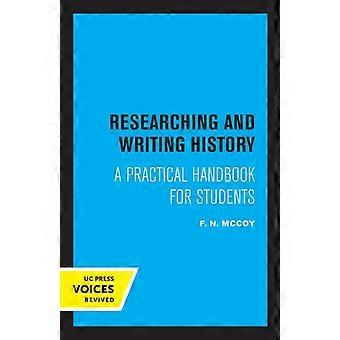 Researching And Writing In History - F. N. McCoy - Paperback - en Book
