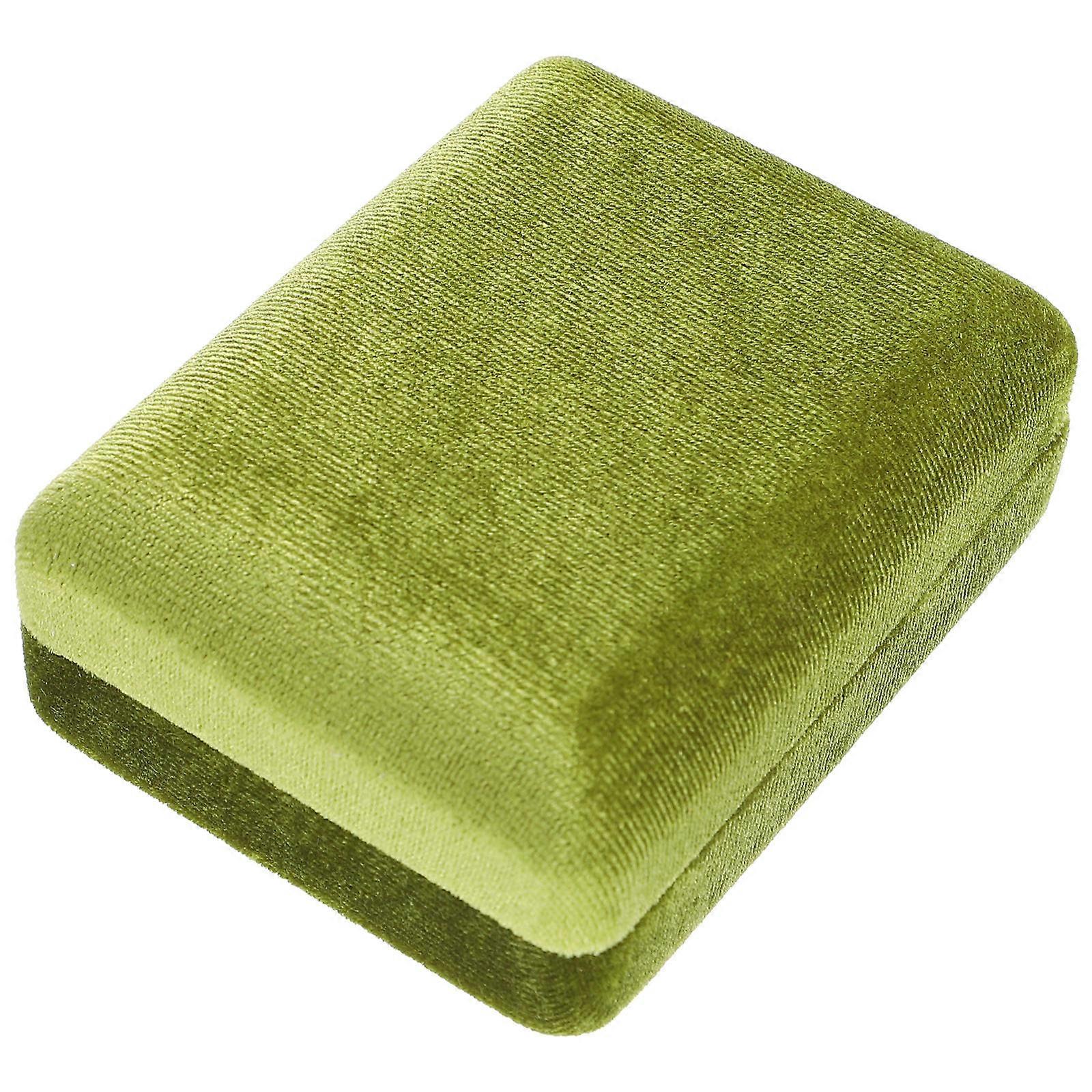 Necklace Storage Case in Green for Jewelry Display and Practical Use