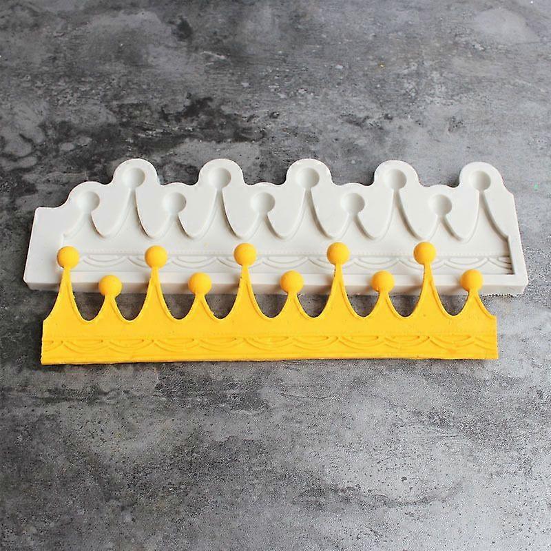 Three-dimensional crown edge shape cake decorative mold - 1PC