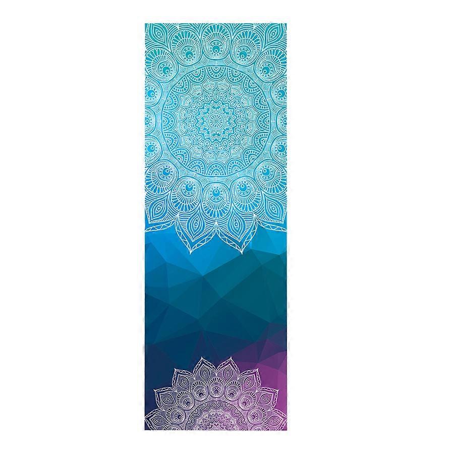 Easy-to-Fold Diamond Pattern Yoga Mat & Towel