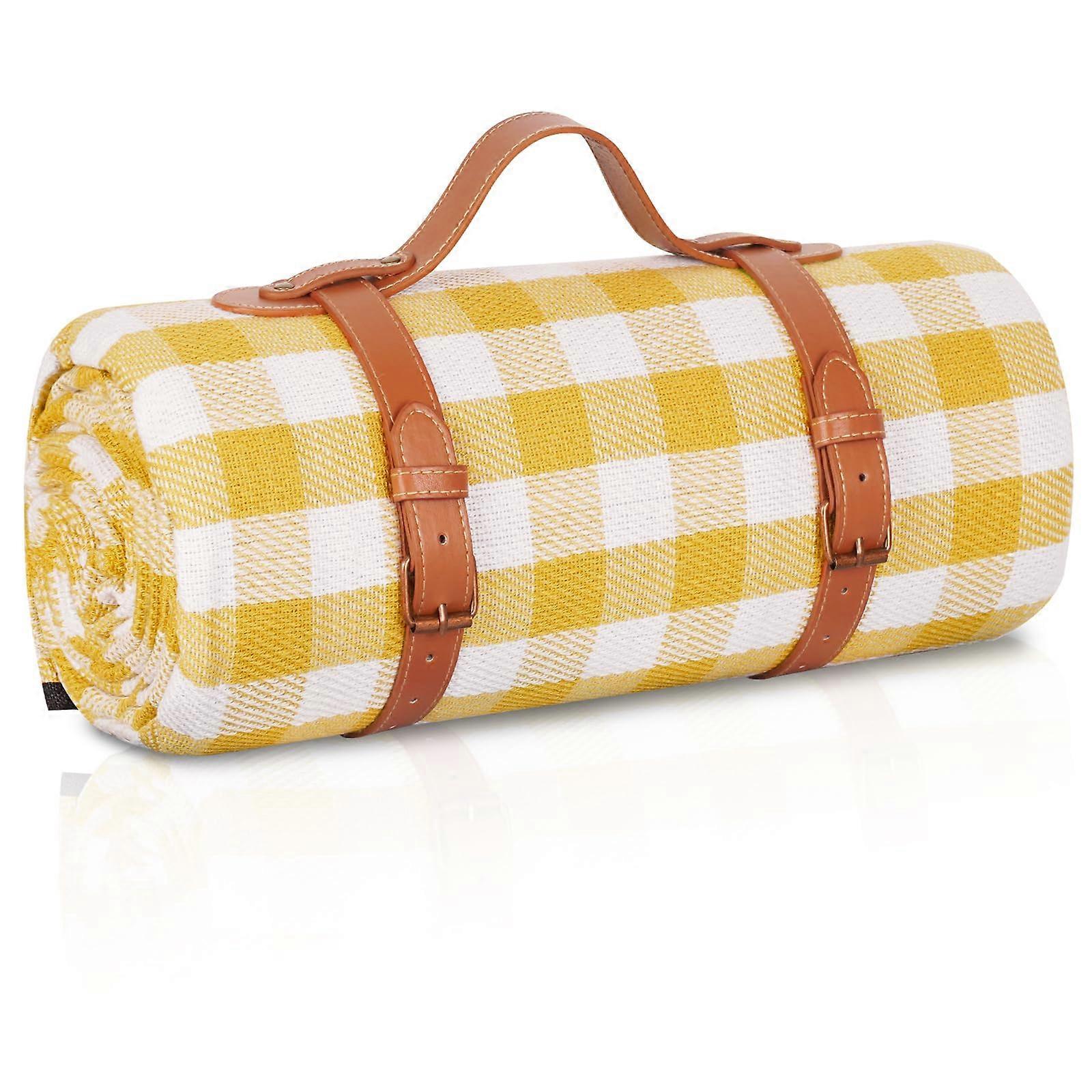 Extra Large Picnic Blanket, 3-Layer Outdoor Blanket for 6-8 Adults, Ideal for Camping, Beach, Park, Grass, Indoors