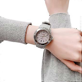 Waterproof and drop-resistant colorful jelly-style watches for primary school boys and girls. Black