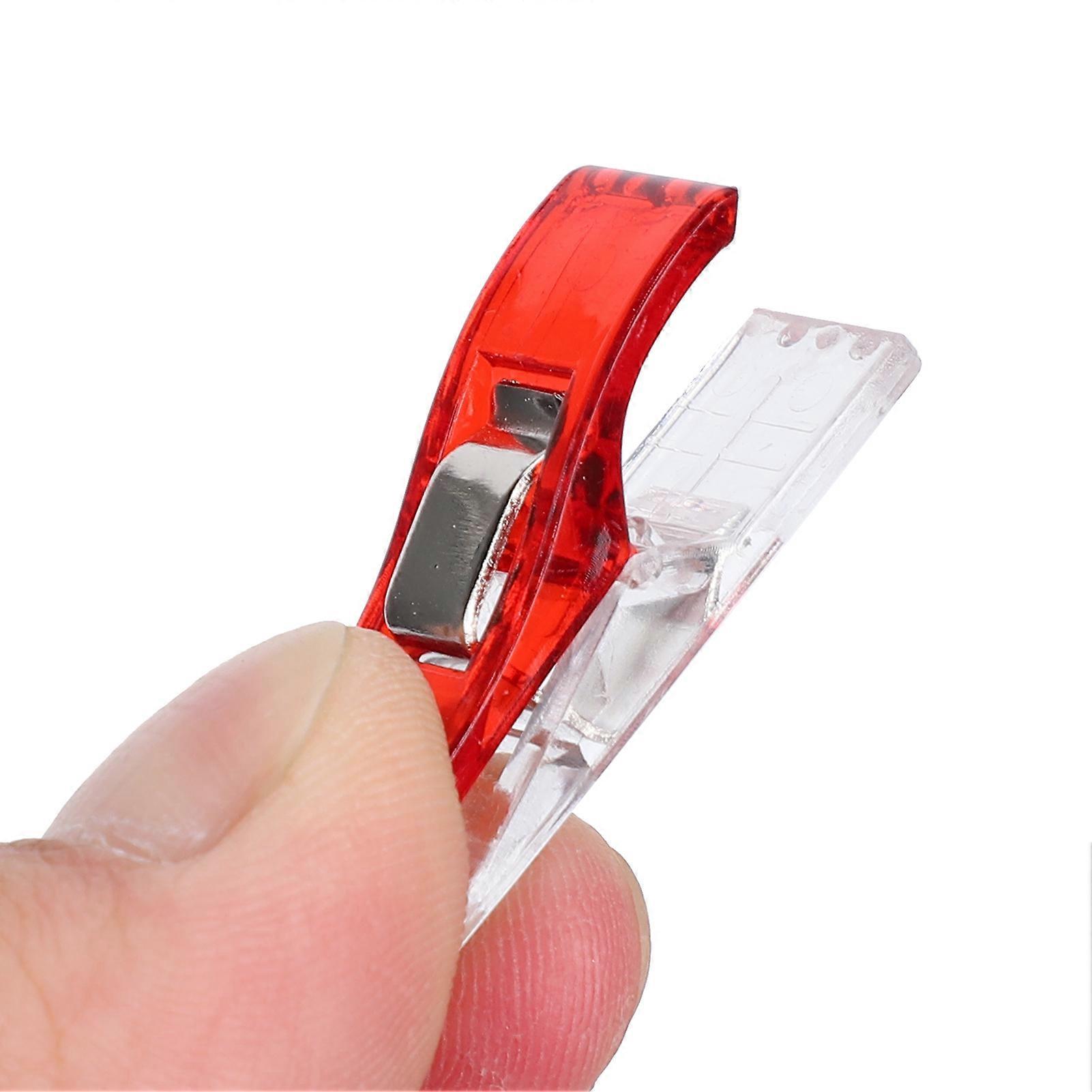 70Pcs Sewing Clips Plastic Assorted Colors Hemming PatchWork Hole Axe Cloth Safety Knitting