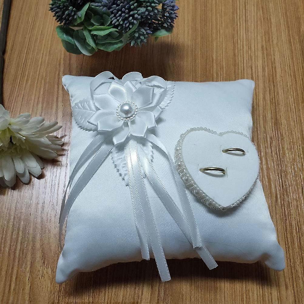 1pc Fede nuziale Cuscino Romantico bianco bianco fiore decoro a forma di cuore Portaanello Cuscino Forniture per matrimoni