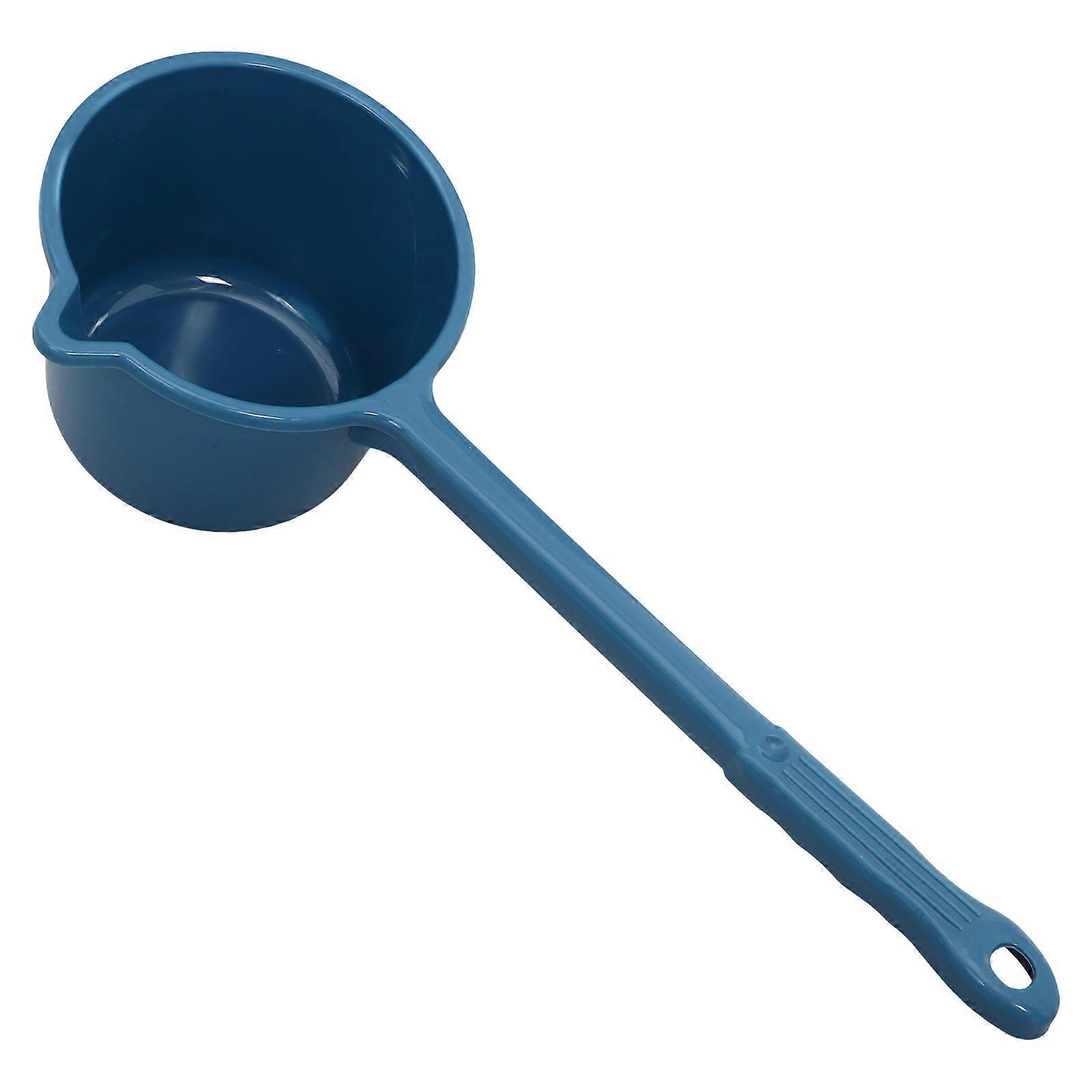 Plastic Water Ladle For Kitchen Use Multi-Functional Bath Scoop 1Pcs