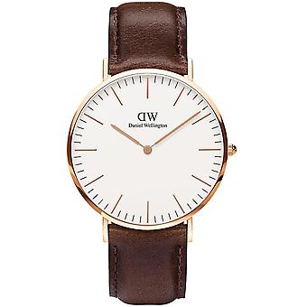 Dw cab classic Japanese Quartz Analog Man Watch with Cowhide Bracelet DW00100009