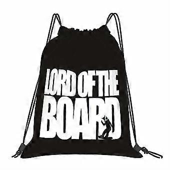 ZLIENSZUS Snowboardryggsäck - Svart med "LORD OF THE BOARD"-grafik, justerbar dragsko, flera fickor, maskin -Cqazw