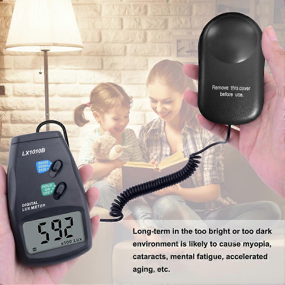 Digital Illuminance Meter Portable Illuminometer LCD Display with Reading Lock and Low Power Indication Function