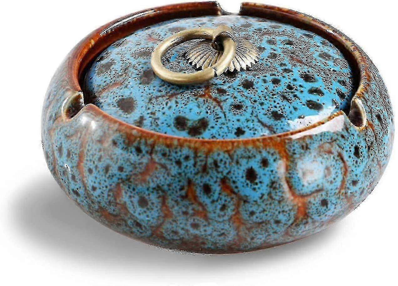 Retro Style Ceramic Ashtray with Secure Lid Windproof for Smoking