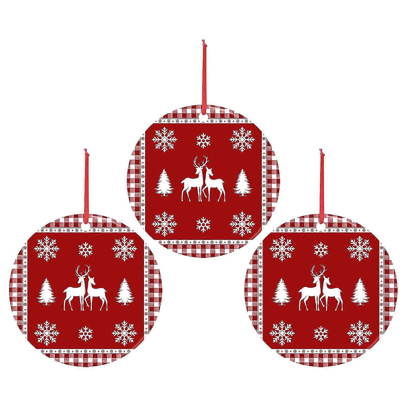 تخصيص الزينة على شكل الحلي المعلقة لتزيين عيد الميلاد