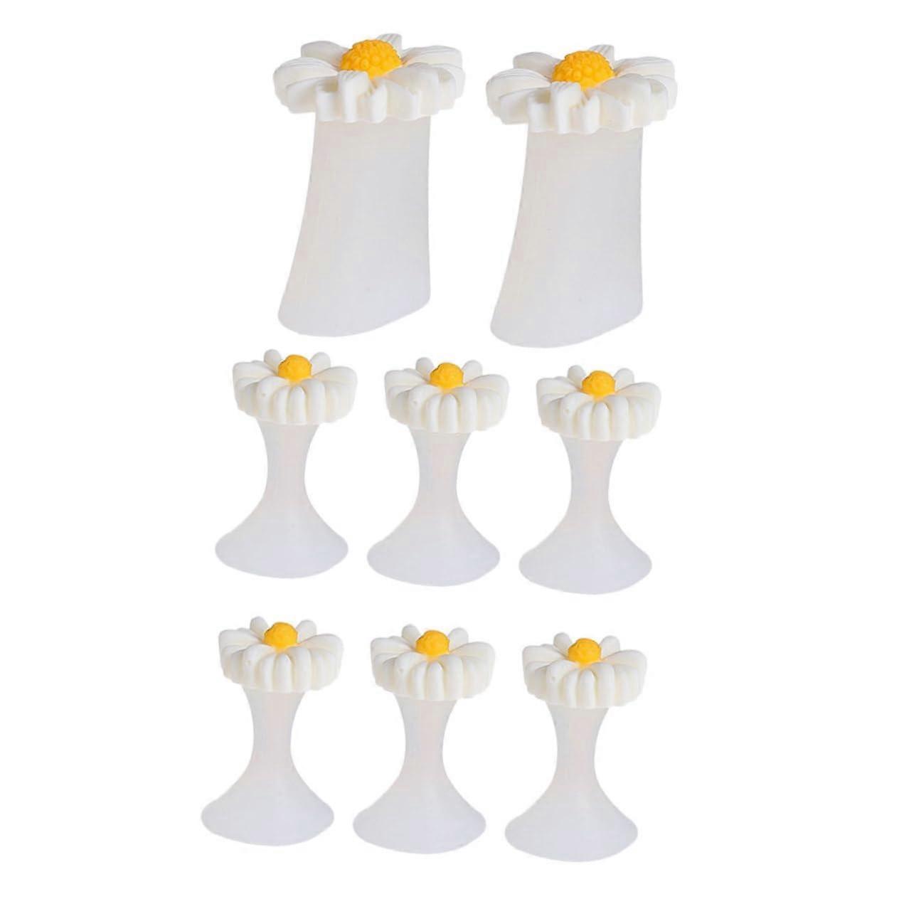 Toe Separators Silicone Pedicure Spacers 8pcs for Smudge Nail Polish and Comfortable Cushioning