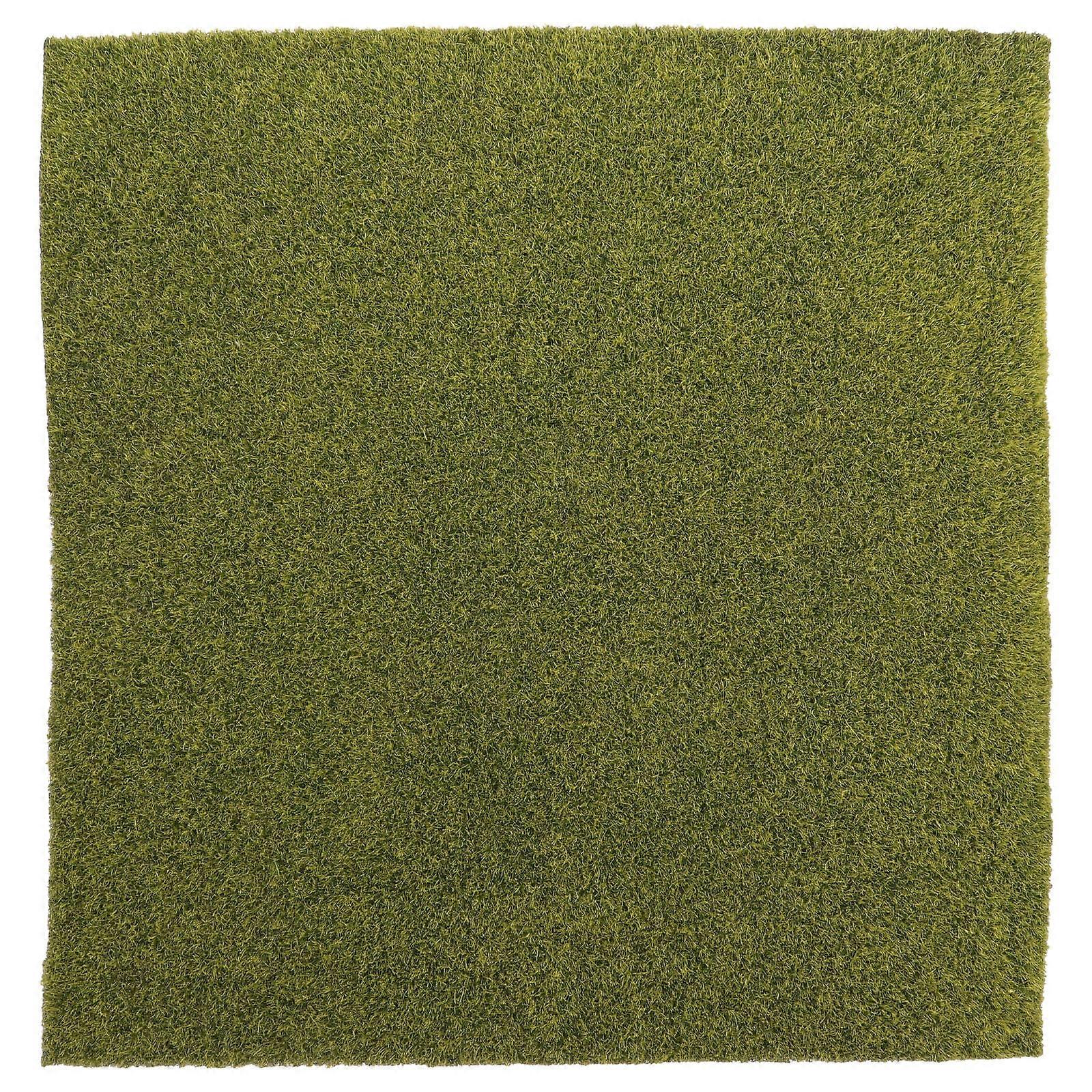 It looks like you're referencing a product listing for **artificial turf or fake lawn turf**, likely used for **DIY lawn decoration**, **model