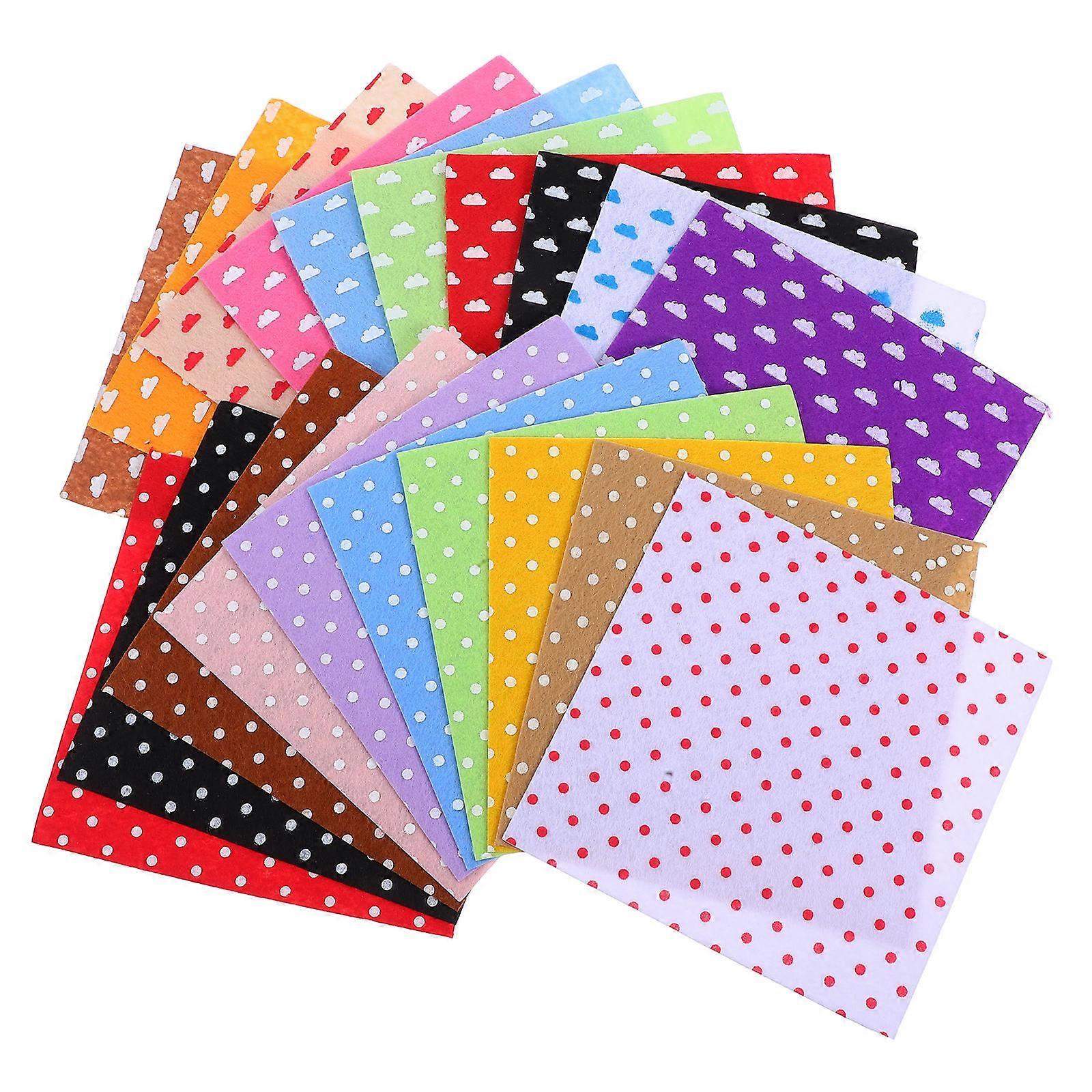 Zanaat Kumaş Parçası Diy Nonwoven Çiçek Nokta Baskılı Kumaşlar Yapay Çiçekler Için Kare Nonwoven Kumaşlar Başlık Bardak Altlıkları Noel Ağacı Hediyesi 20 Adet