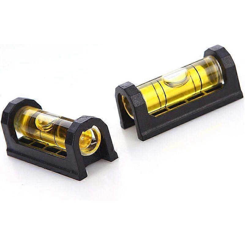 2 magnetic levels for measuring instruments