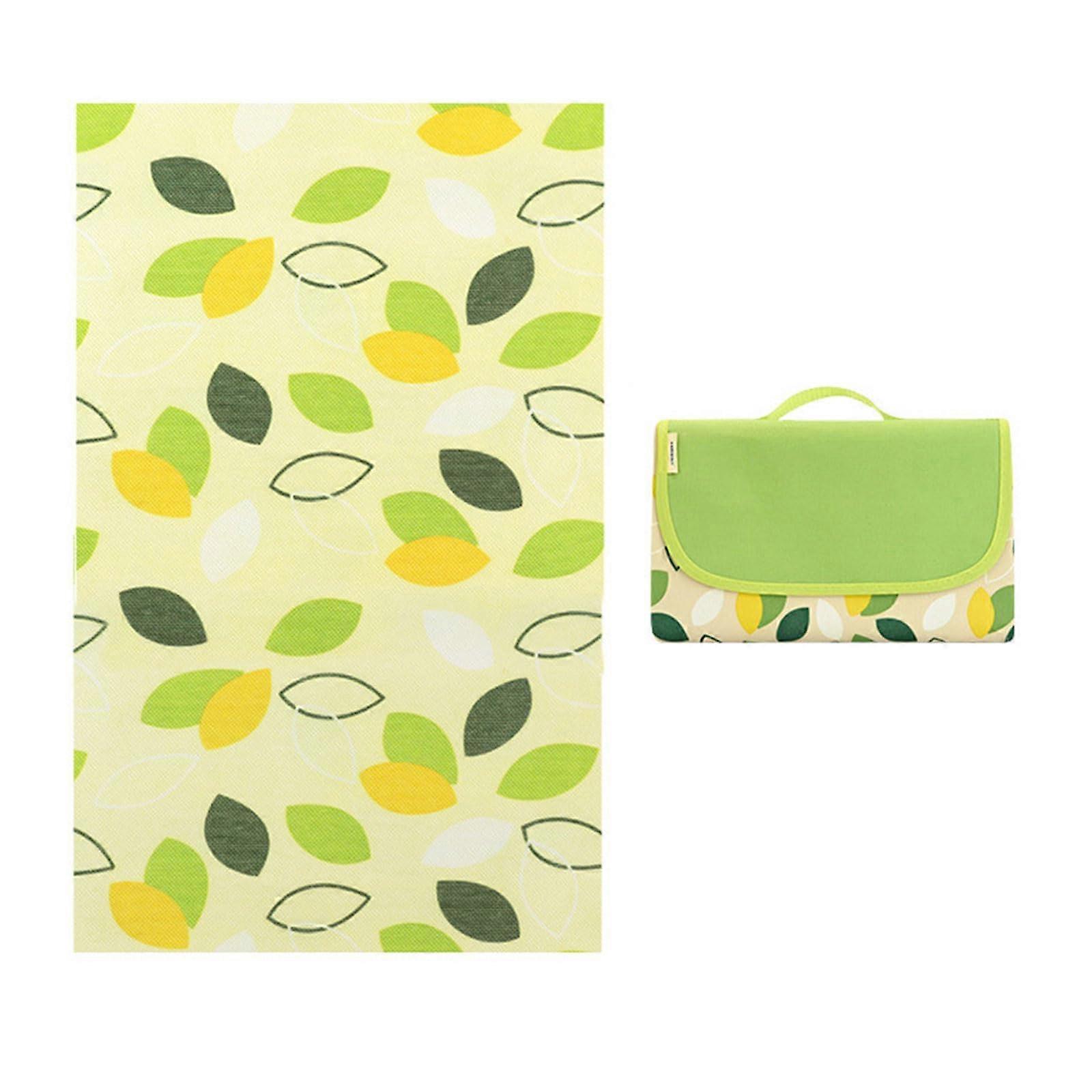 Lightweight Waterproof Camping Blanket for 1-4 Adults, Moisture-Resistant, Foldable, Easy to Carry for Beach and Picnic