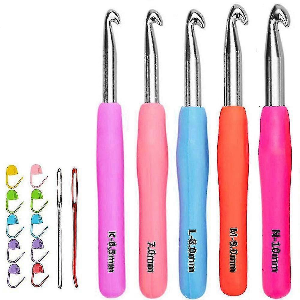 Crochet Hooks Set,5 Pcs Ergonomic Soft Grip Handles Large-eye Blunt