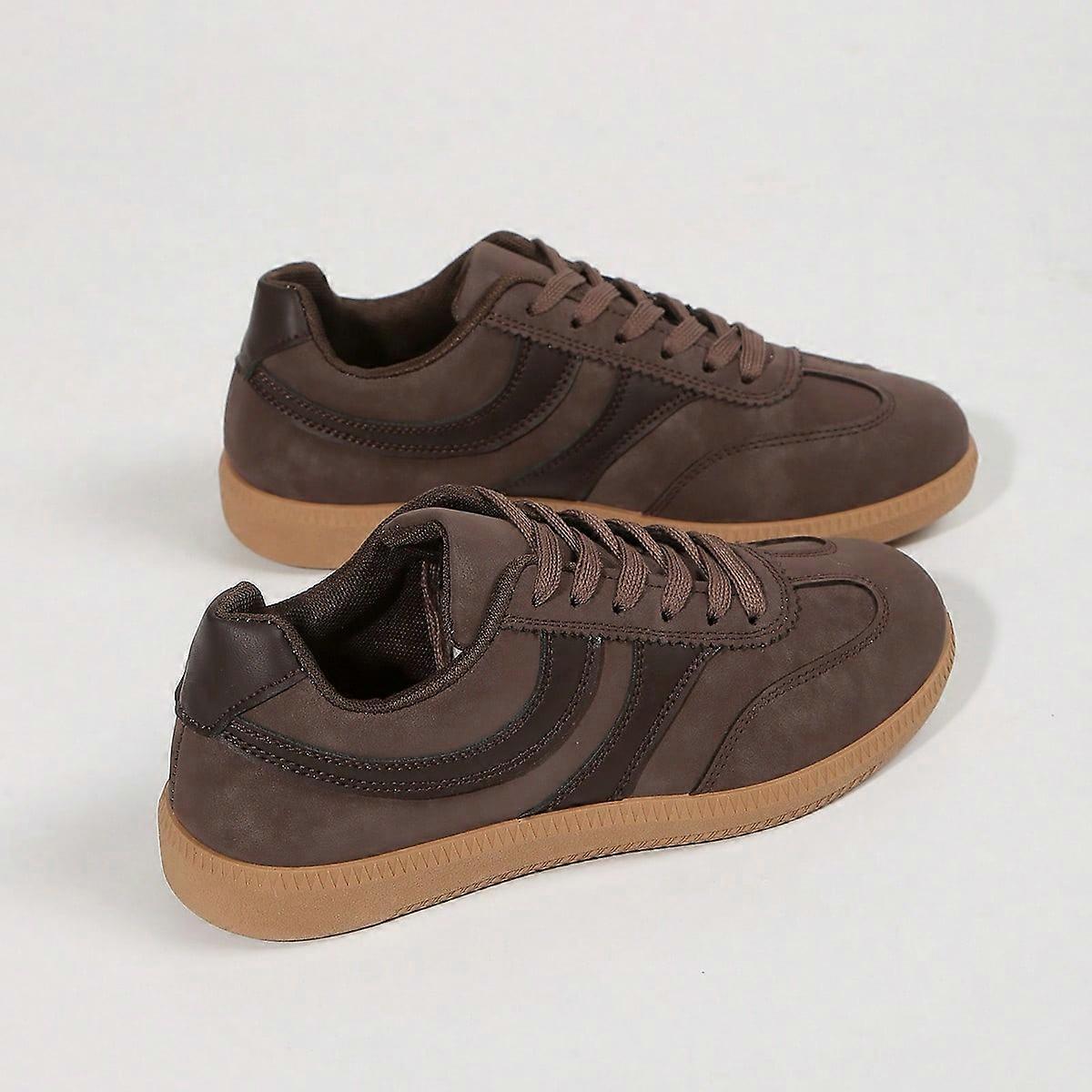 2025 New Women's Casual Flat Sneakers