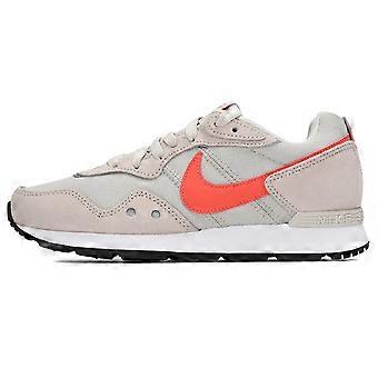 Nike Venture Runner Light Bone Magic Ember Women's DM8454-005