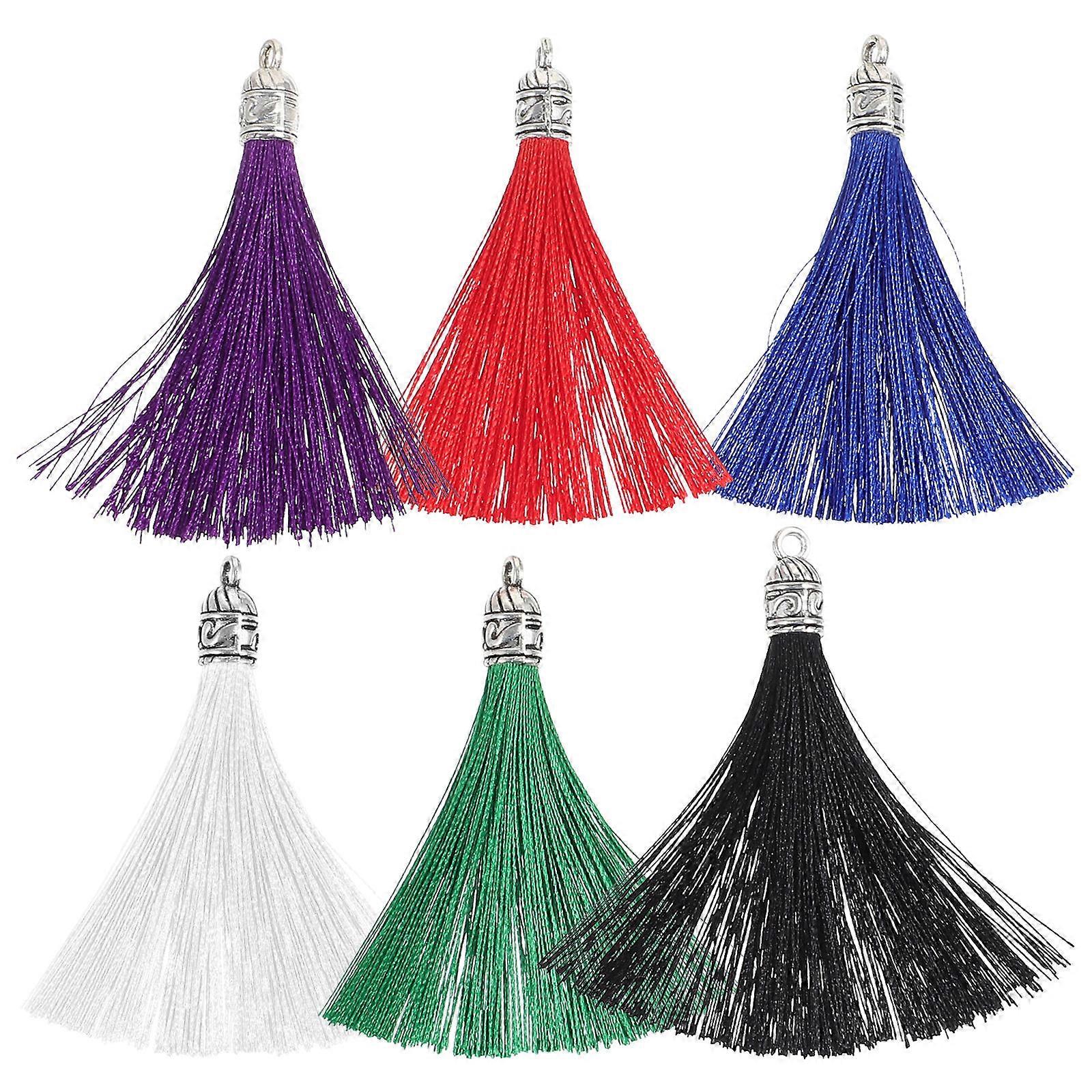 It seems like you're referring to a product listing or description for **Polyester Tassel Pendant Keychains**. If you're looking to understand more