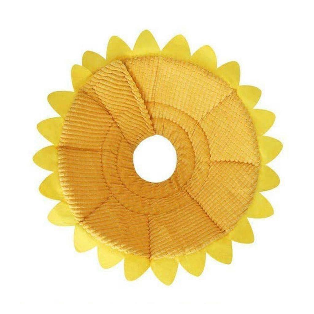 Soft, adjustable cone collar for cats - Post-operative stress relief