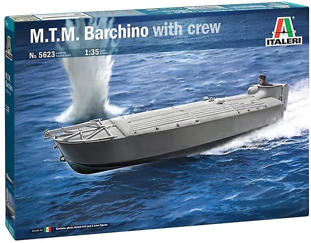 Italeri 1:35 M.T.M. Barchino met Crew Model Kit