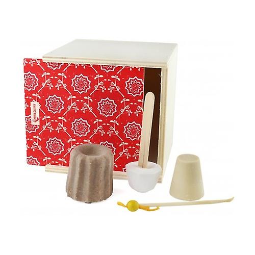 Box with shampoo + deodorant + toothpaste 4 units