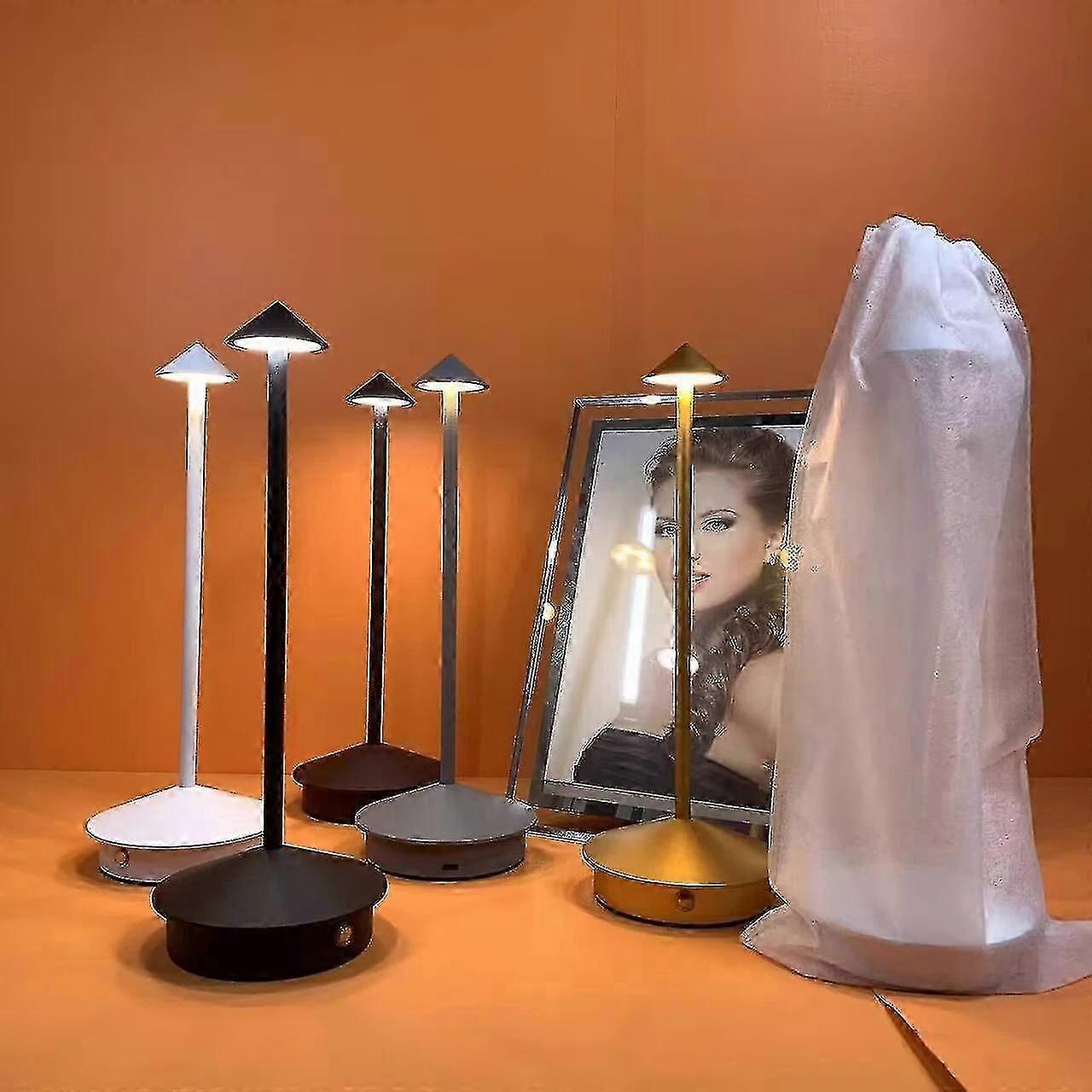 Rechargeable Table Lamp Creative Dining Touch Led Hotel Bar Coffee Pina Pro Table Lamp Lampada Da Tavolo Decorative Desk Lamp