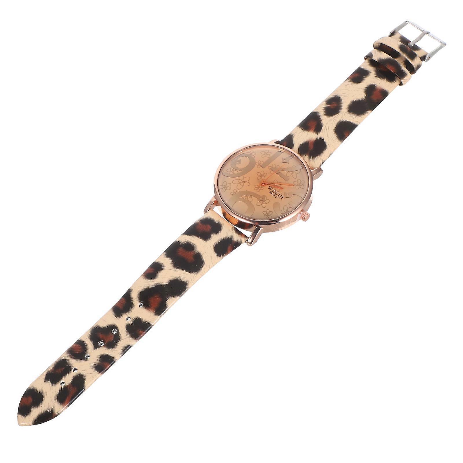 Here's a refined and product description based on the details you provided:
**Stylish Leopard Print Quartz Watch for Women – Perfect Daily Wear &