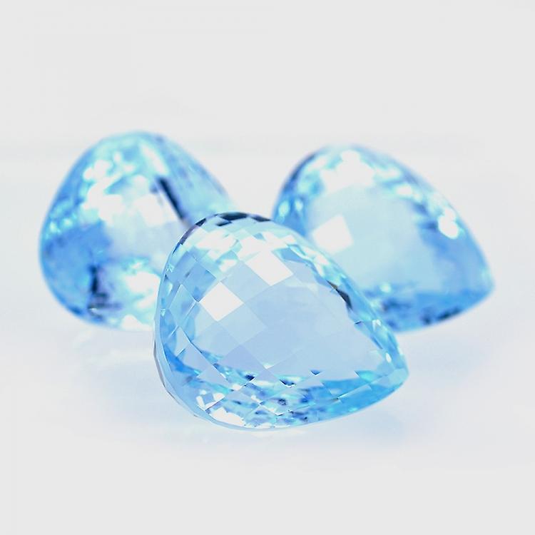 110 Ct Topaz Pear Cut With Chessboard awo99