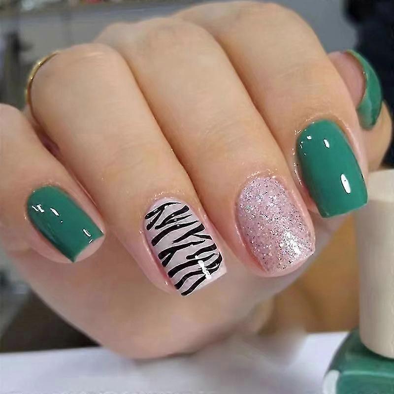 Square Green Fake Nails With Zebra Pattern Long Lasting Safe Material Waterproof False Nails Glue Models