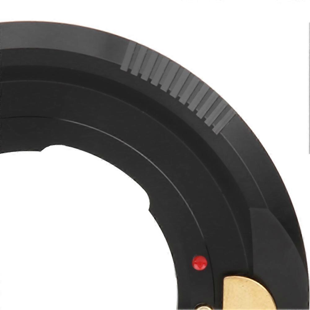 Lens adapter ring for Leica M mount lens compatible with Fuji medium format mirrorless cameras