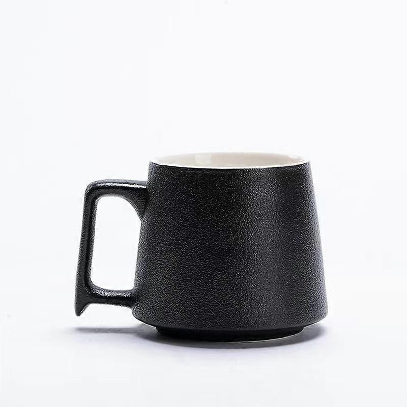 Black ceramic mug (1 piece)