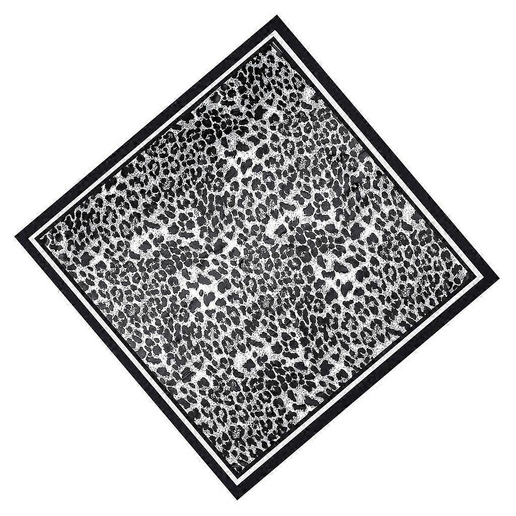 Women's Neck Scarf Trendy Leopard Pattern Scarf Soft and Comfortable Headscarf