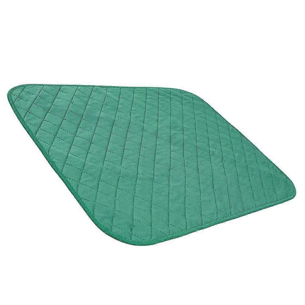 Deodorizing Pet Pee Pad Provides Waterproof Protection Green