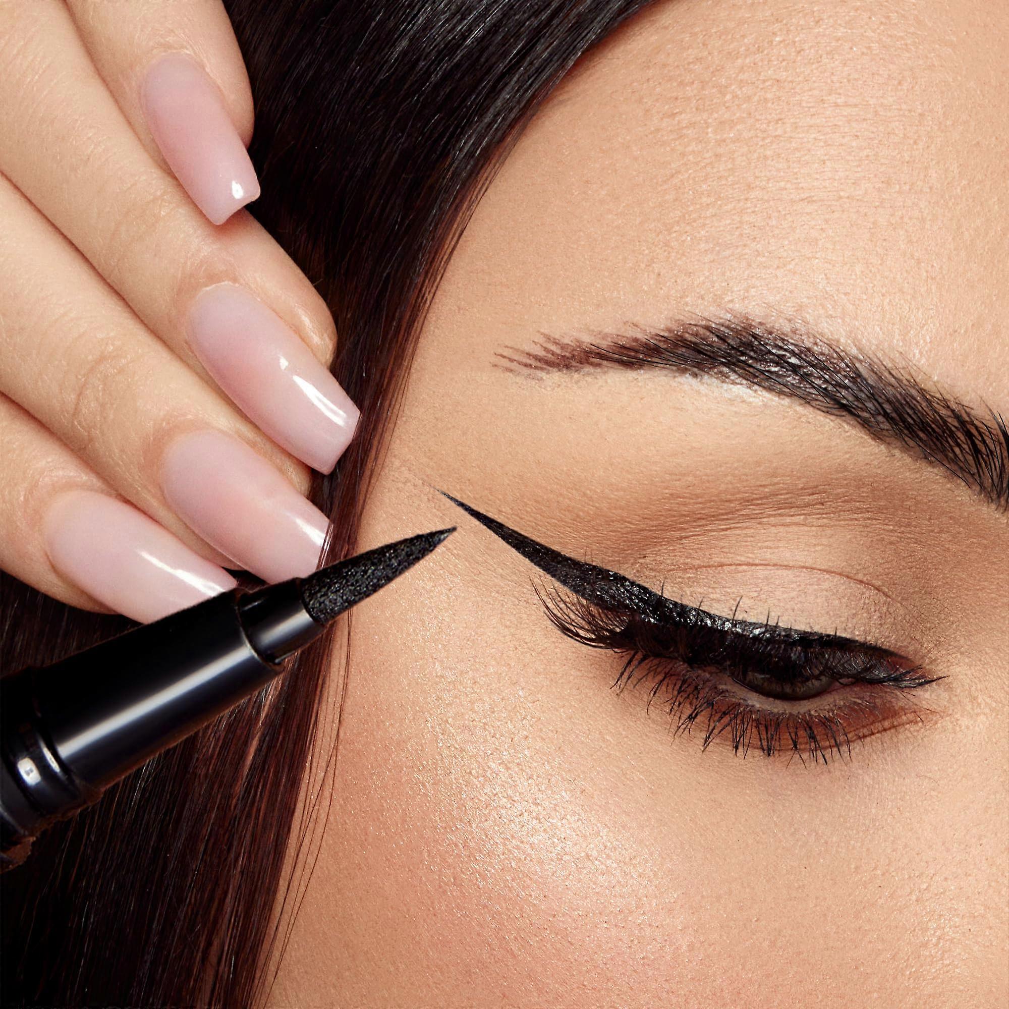 Liquid Black Eyeliner with Felt Tip , longlasting, antismudge, smearresistant