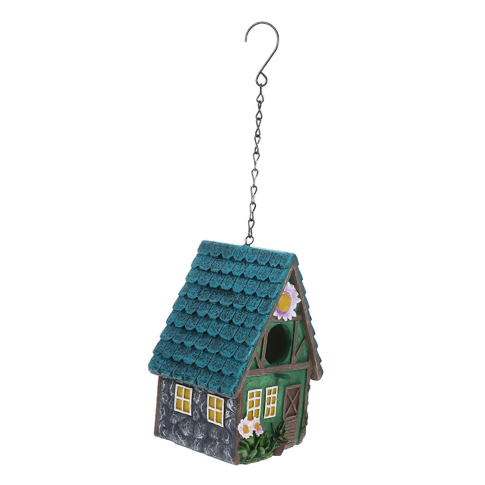 Bird House Winter Parrot Nest, Durable Material, Garden and Terrace Shelter, Cozy Habitat, Elegant Design
