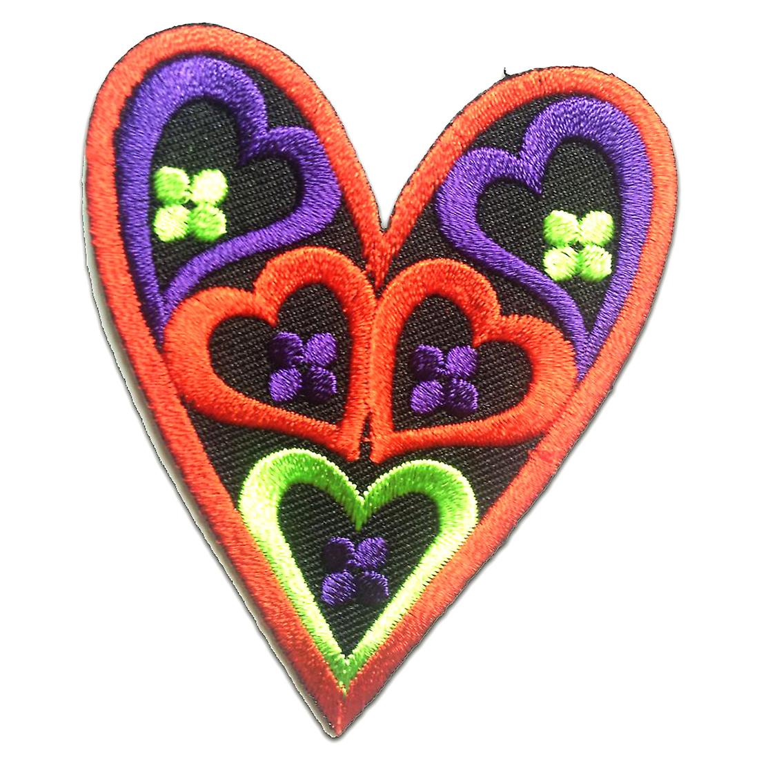 Patch / iron-on patch - Heart Love - Red - 6.2 x 7.9 cm - Applique Patches
