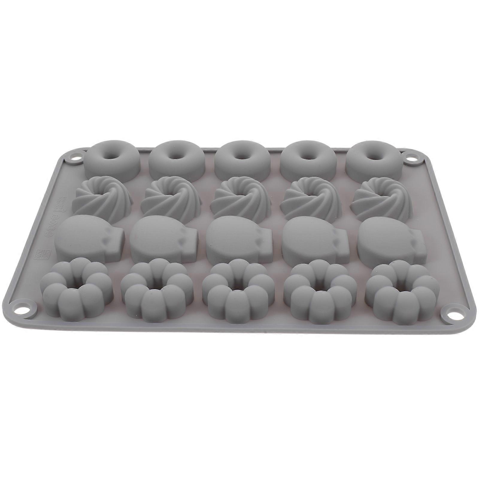 Small Chocolate Molds Cartoon Design Donut Mold For Everyday Use 21.4X14.5X1.4CM Candy Making 1Pcs