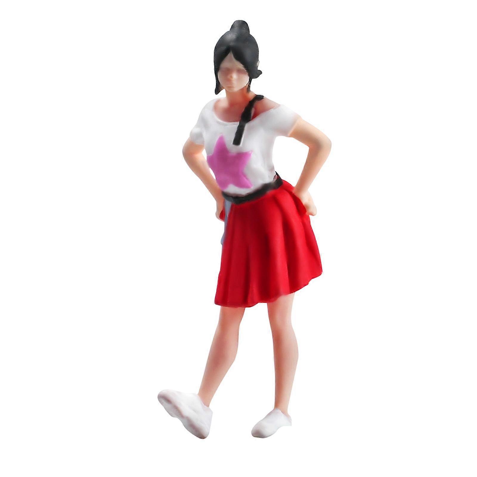 1:64 Scale Girl Figure Resin Figures Movie Character DIY Layout Scenery Accs