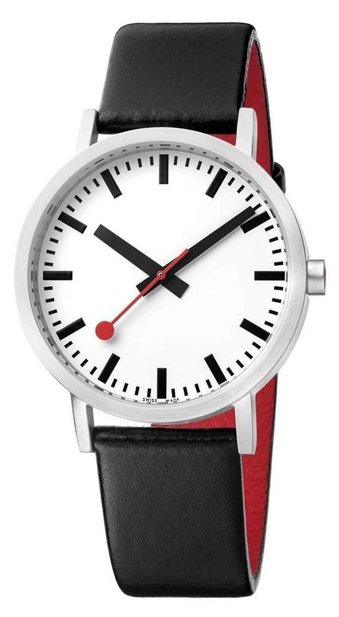 Classic Quartz Analog Women's Watch with Cowskin Bracelet A660.30314.16OM