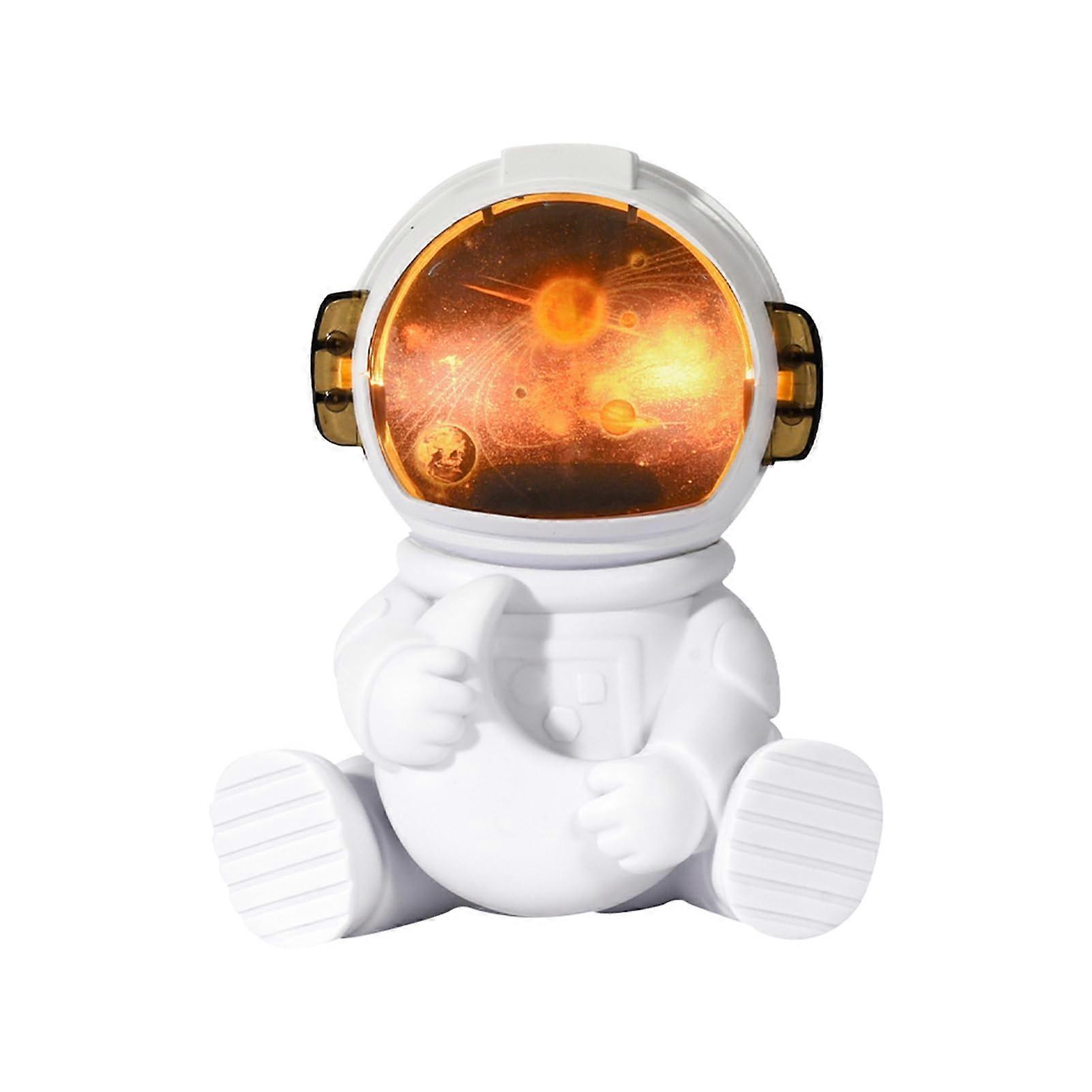 Quiet operation with astronaut model humidifier, full circulation, ABS, creative astronaut model humidifier swab, moon style.