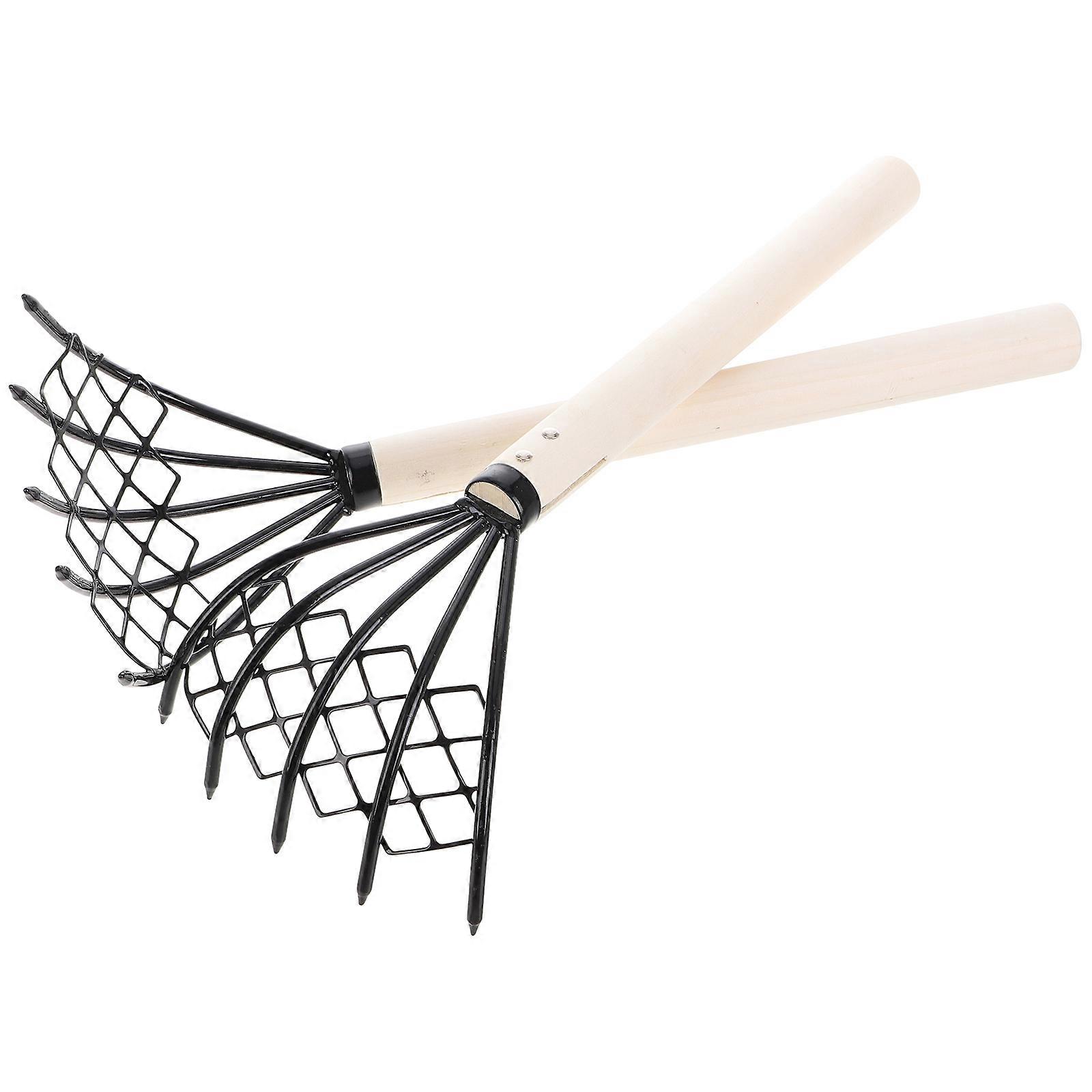 Durable Metal Beach Rake with Comfortable Wooden Handle for Outdoor Use 5 Tine Design