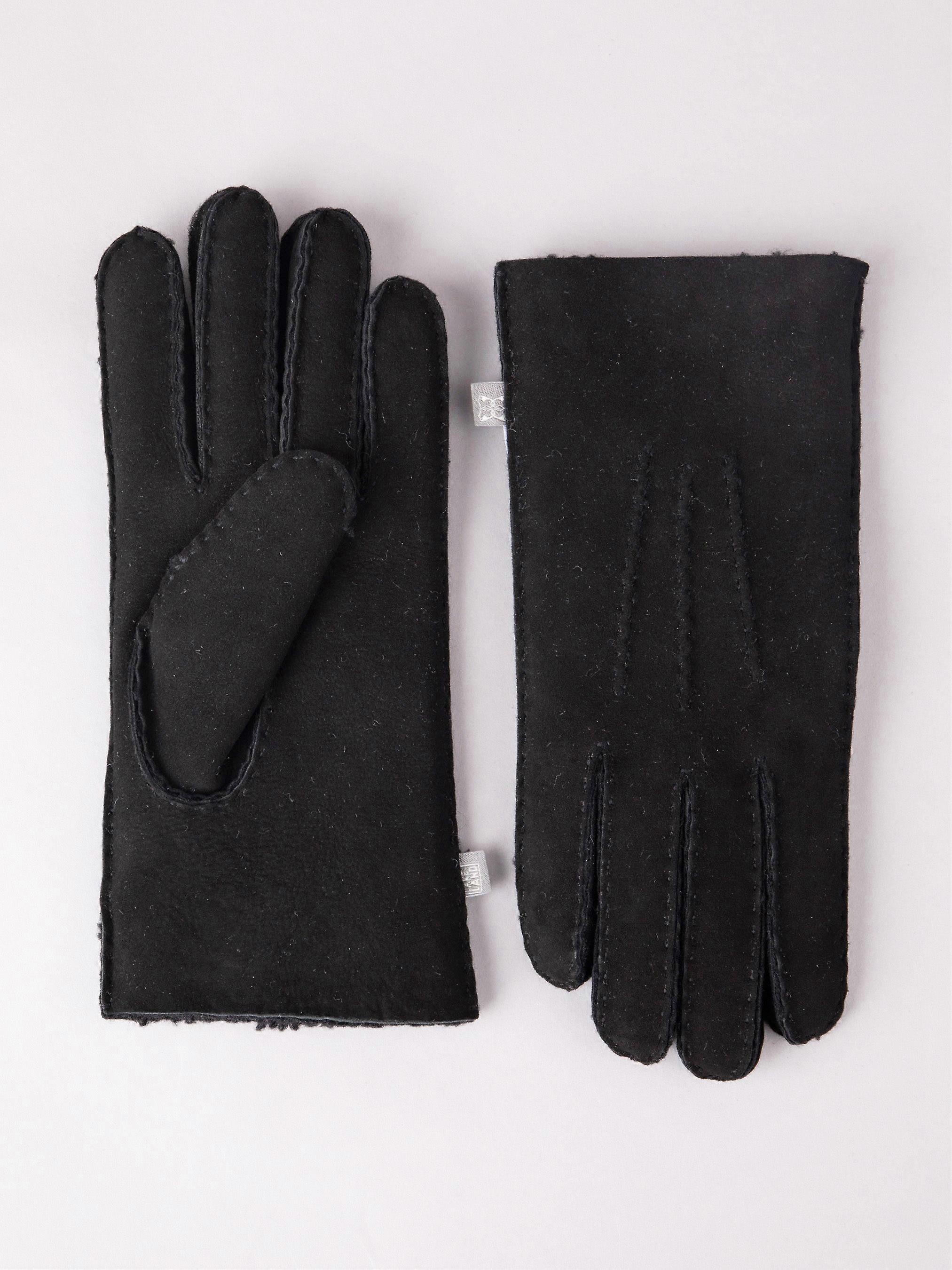 Classic Sheepskin Gloves in Black