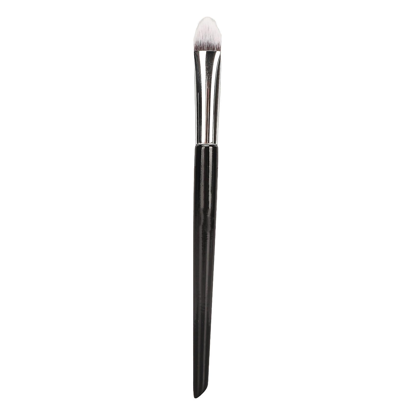 Triangular Head Concealer Brush